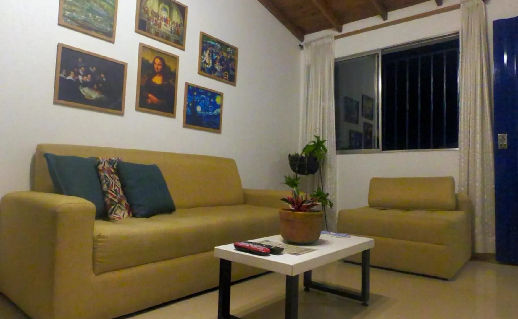 Azulejo - Guest House Medellín
