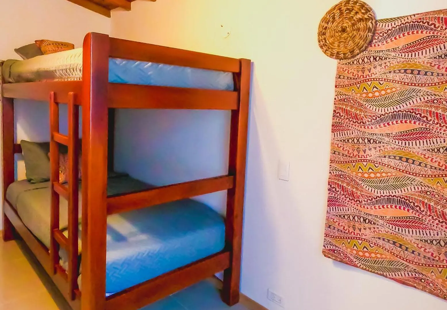Сasa de vacaciones Azulejo - Guest House Medellín